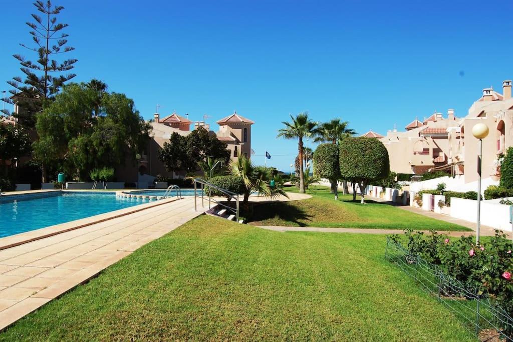 Precioso Duplex Con Piscina, En 1ª Linea De Playa Villa Puerto de Mazarron Exterior photo